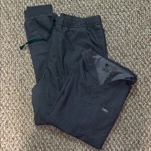 FIGS Women’s Charcoal Joggers